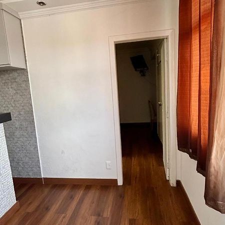 Appartement Kitnet Na Rua Sapucai à Belo Horizonte Extérieur photo